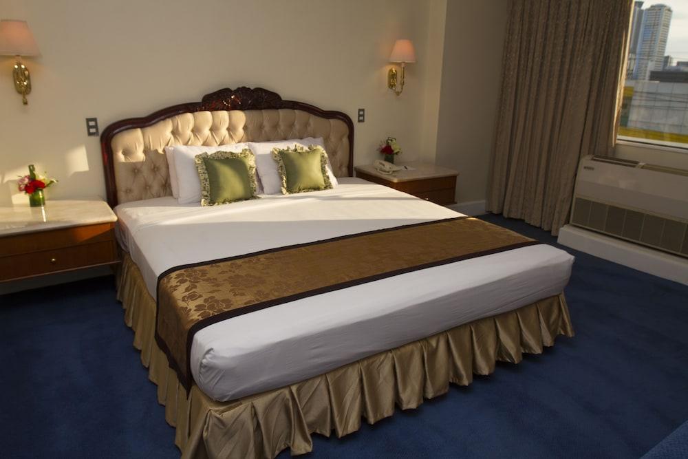 Manila Prince Hotel - Room