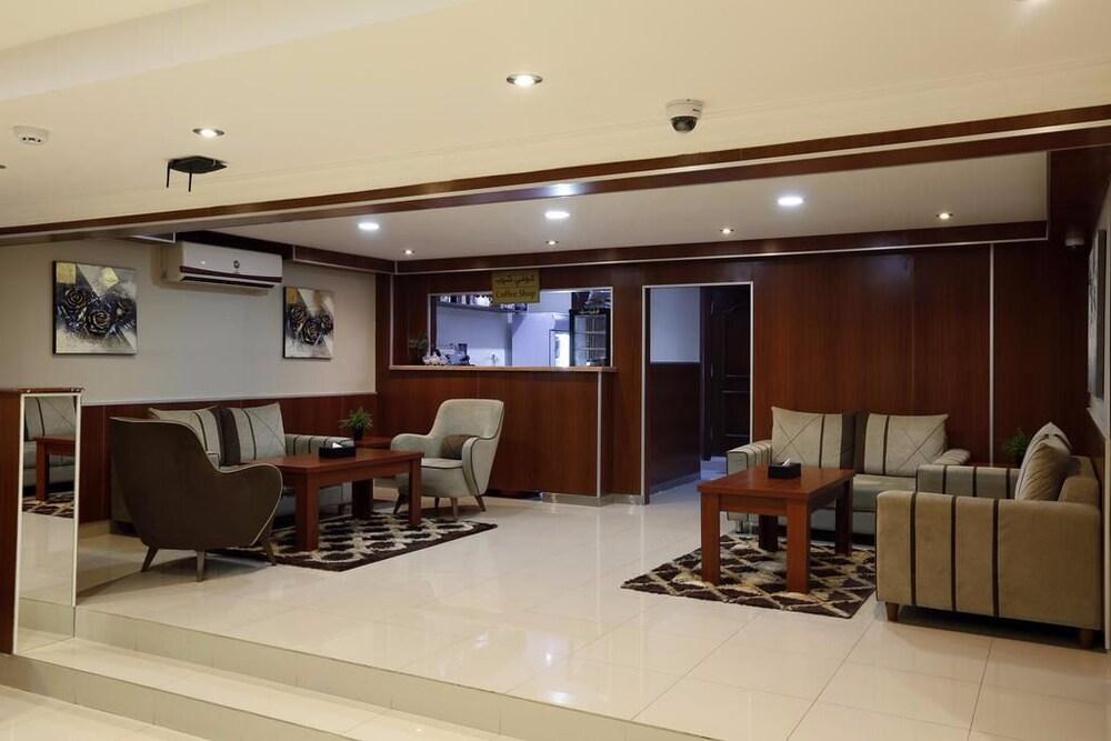 Tobal Furnished Apartments - Lobby Sitting Area