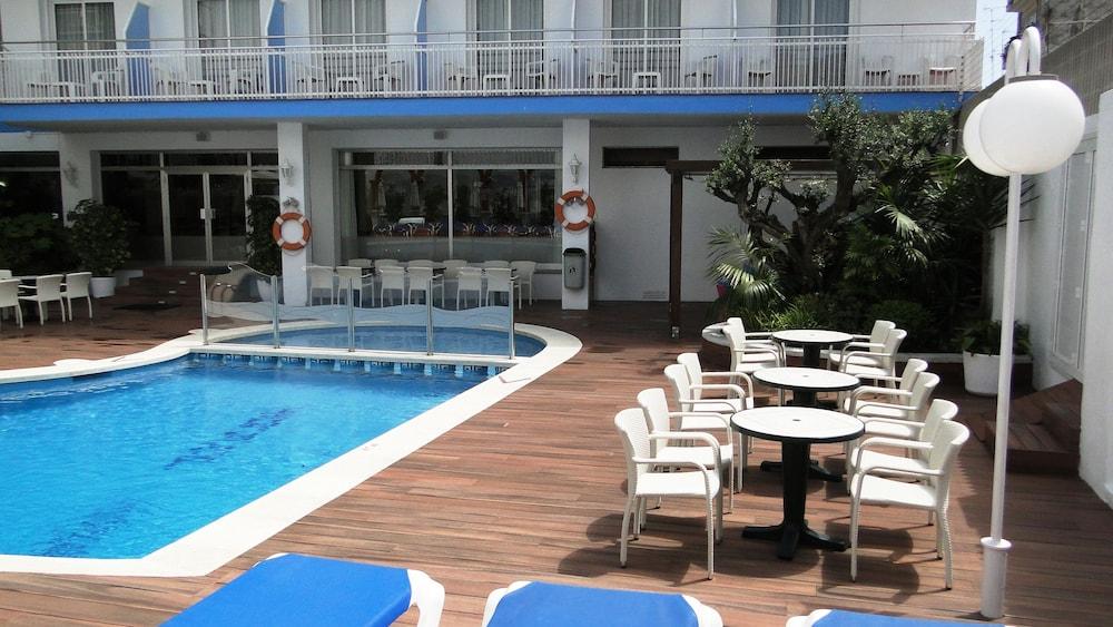 Hotel Miami - Outdoor Pool