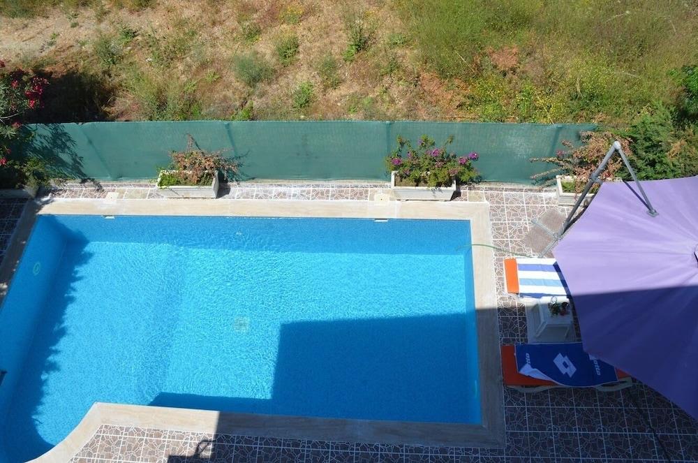 Villa Bouzid - Outdoor Pool