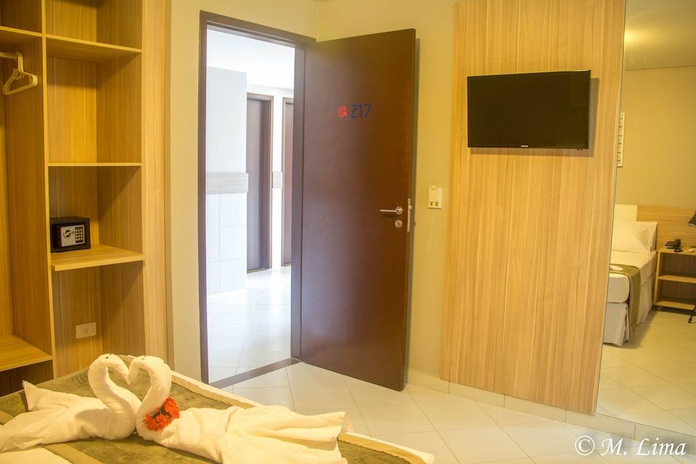 Hotel Enseada Aeroporto - Room