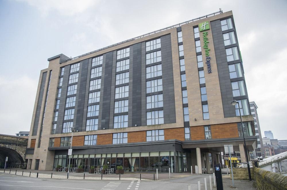 Holiday Inn Express Sheffield City Centre, an IHG Hotel - Featured Image
