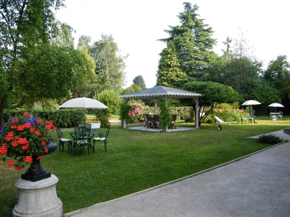 Villa des Iris - Garden