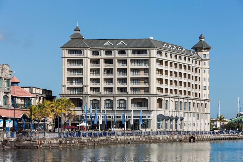 Labourdonnais Waterfront Hotel - Featured Image