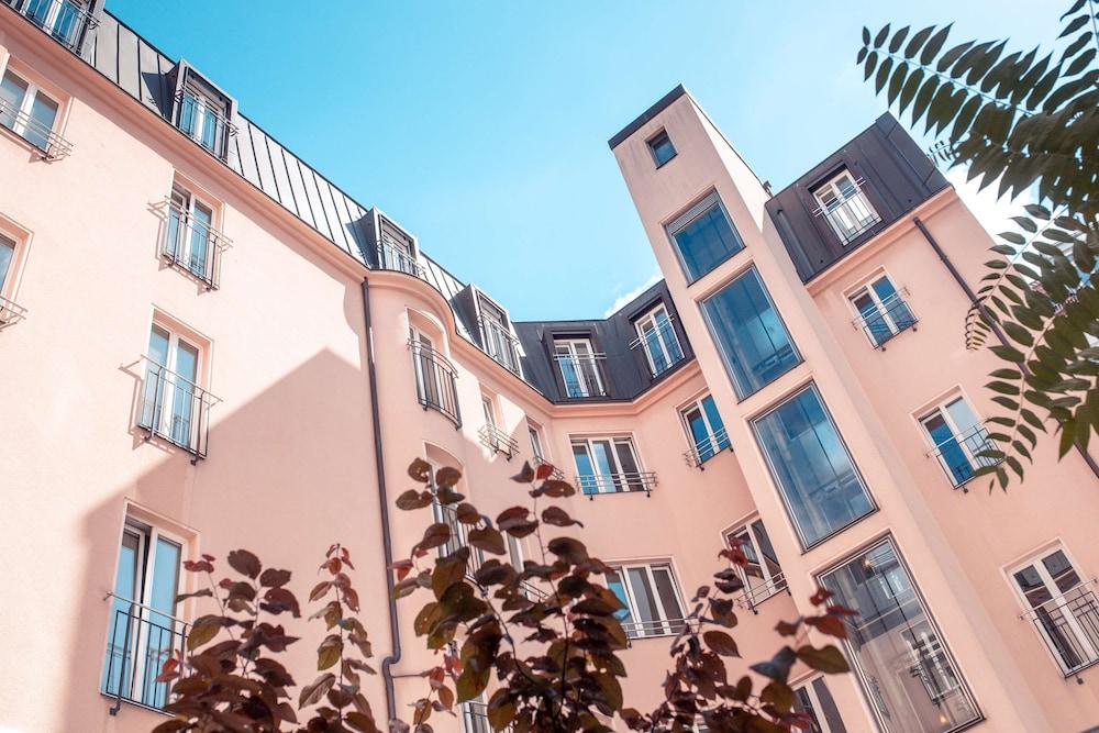 Hotel Bleibtreu Berlin by Golden Tulip - Exterior