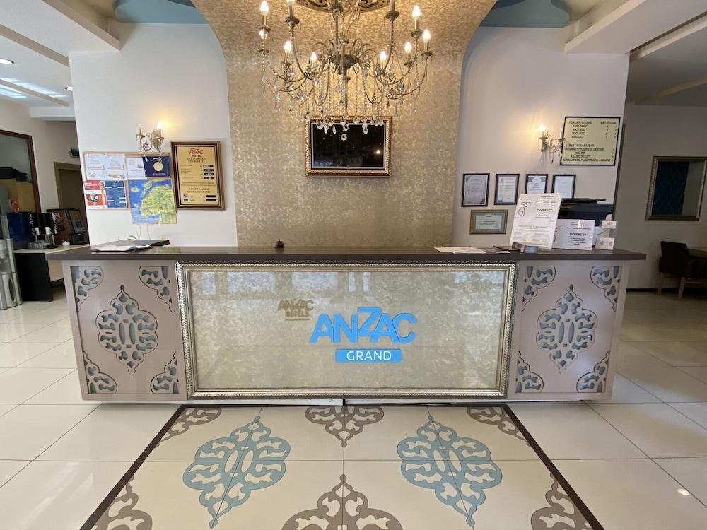 Grand Anzac Hotel - Reception