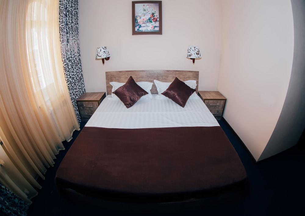 BEK Samarkand Hotel - Room