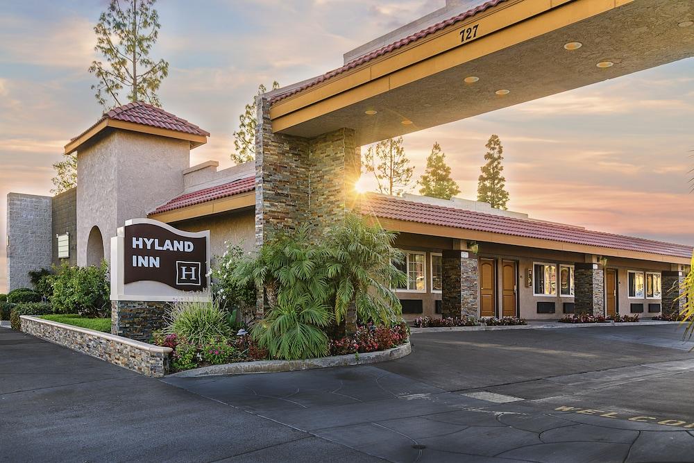 Hyland Motel Brea - Featured Image