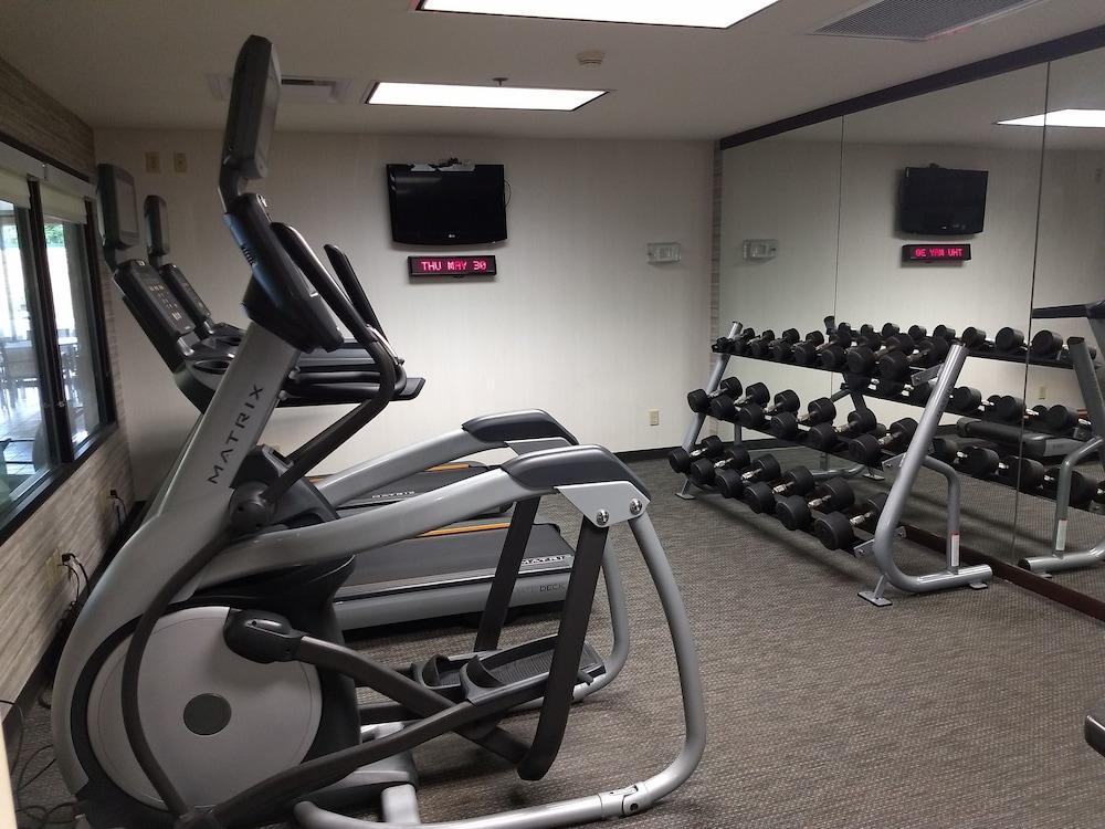 Courtyard by Marriott Indianapolis South - Fitness Facility