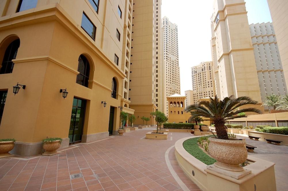 Kennedy Towers - Rimal 3 - Property Grounds