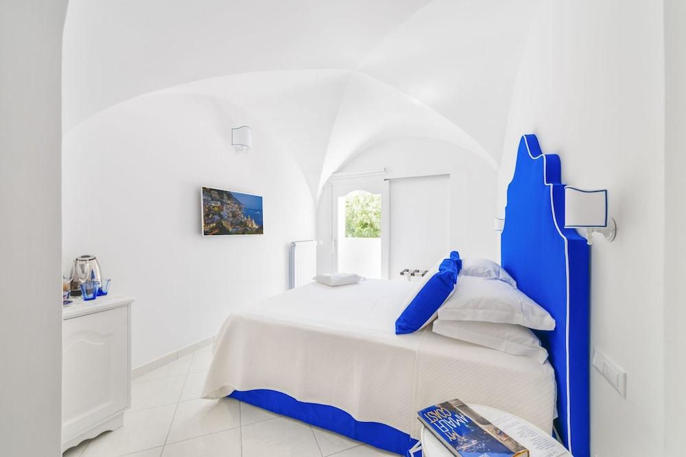 La Divina Amalfi Coast - Room