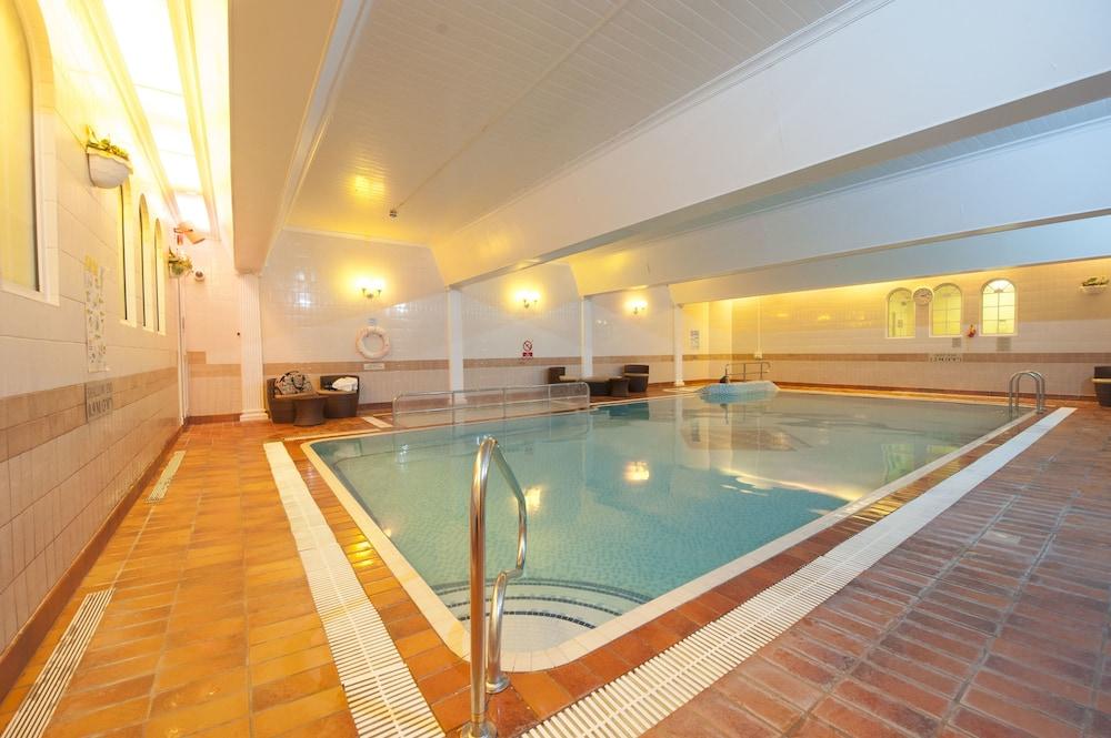 Mercure Bournemouth Hotel and Spa - Pool