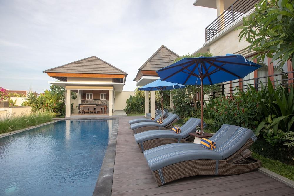 Mandara Villa Bali by eCommerceLoka - Sundeck