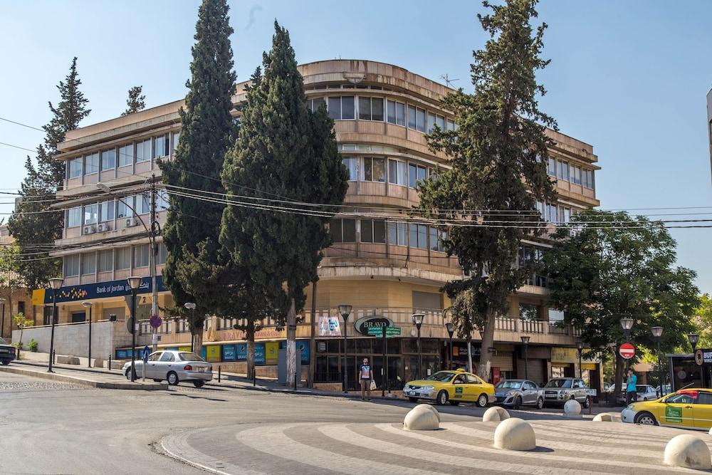 Antika Amman Hotel - Front of Property