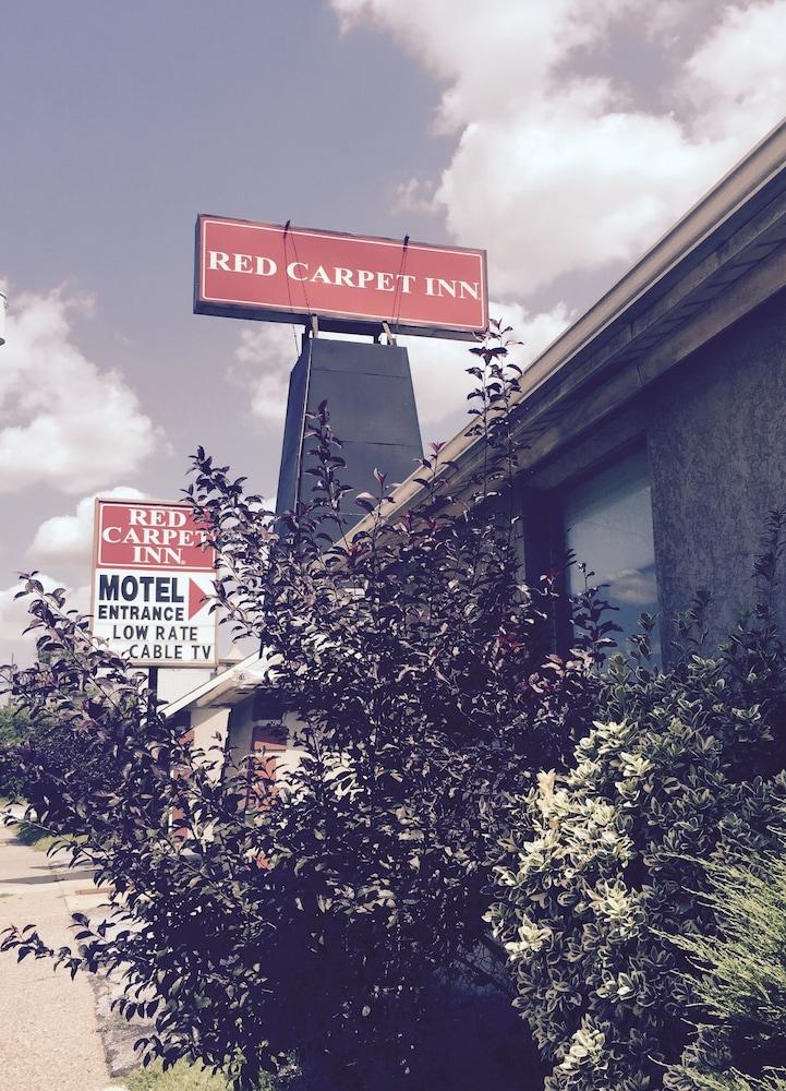 Red Carpet Inn - Featured Image