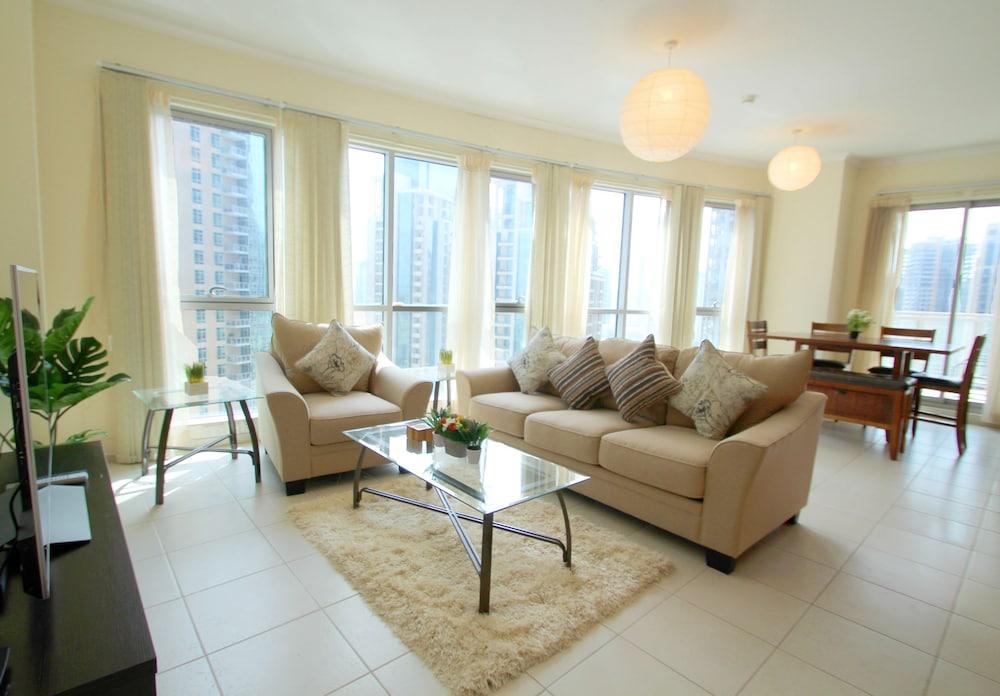 Kennedy Towers - Residences 3 - Featured Image