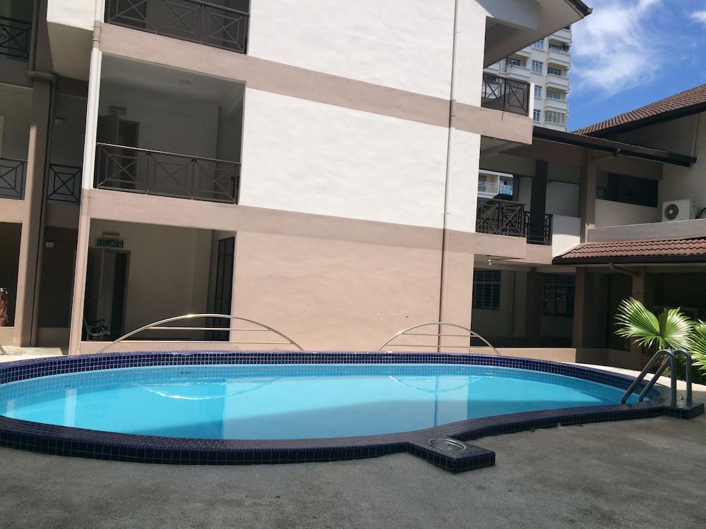 Hotel Seri Malaysia Pulau Pinang - Outdoor Pool