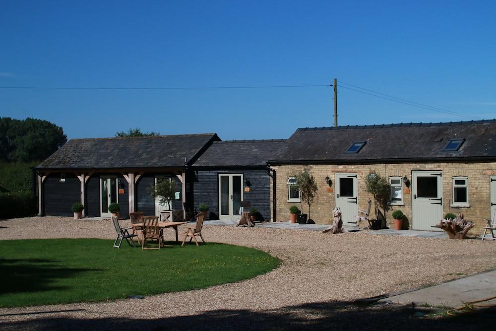 Bridleway Bed and Breakfast - Featured Image