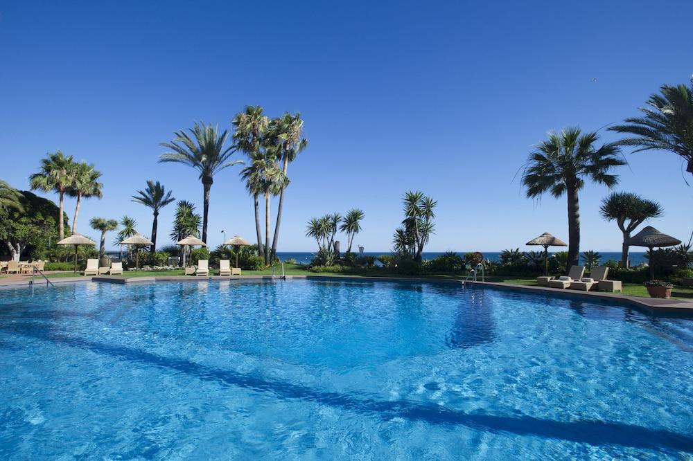 Las Dunas Grand Luxury Hotel - Outdoor Pool