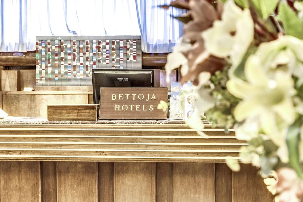 Bettoja Hotel Mediterraneo - Reception