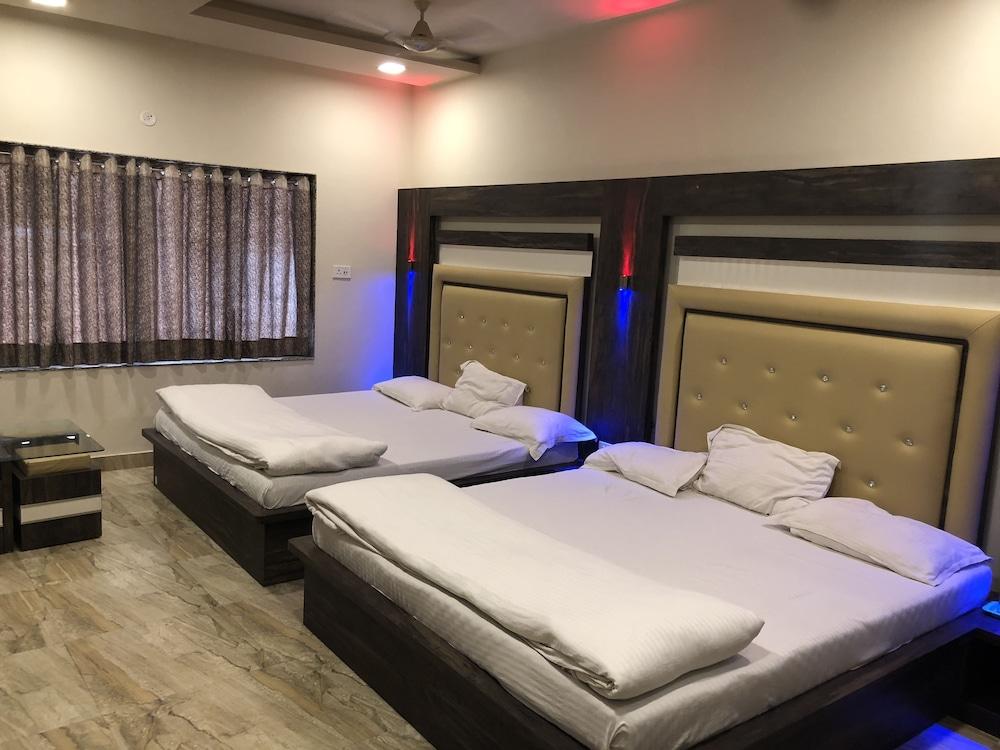 Hotel Bani Hashim - Room