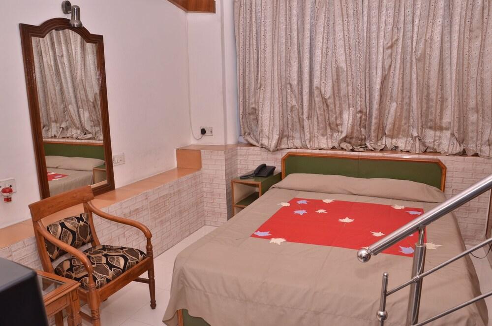 Prem Sagar Guest House - Room