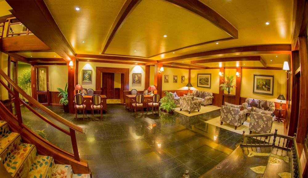 Hunas Falls Hotel - Lobby