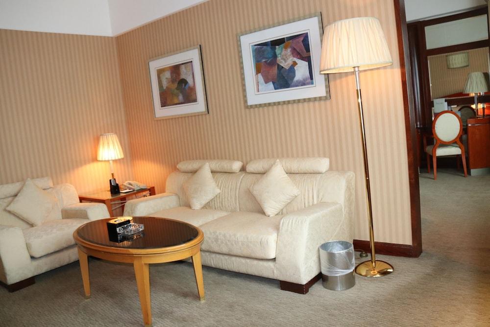 Cinese Hotel Dongguan - Room