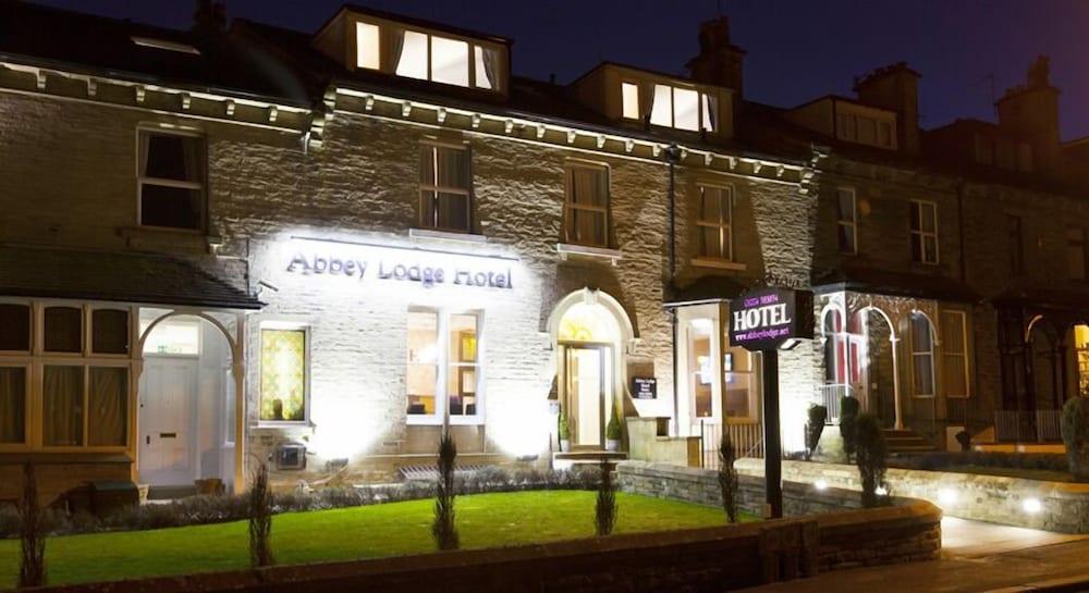The Abbey Lodge Hotel - Exterior