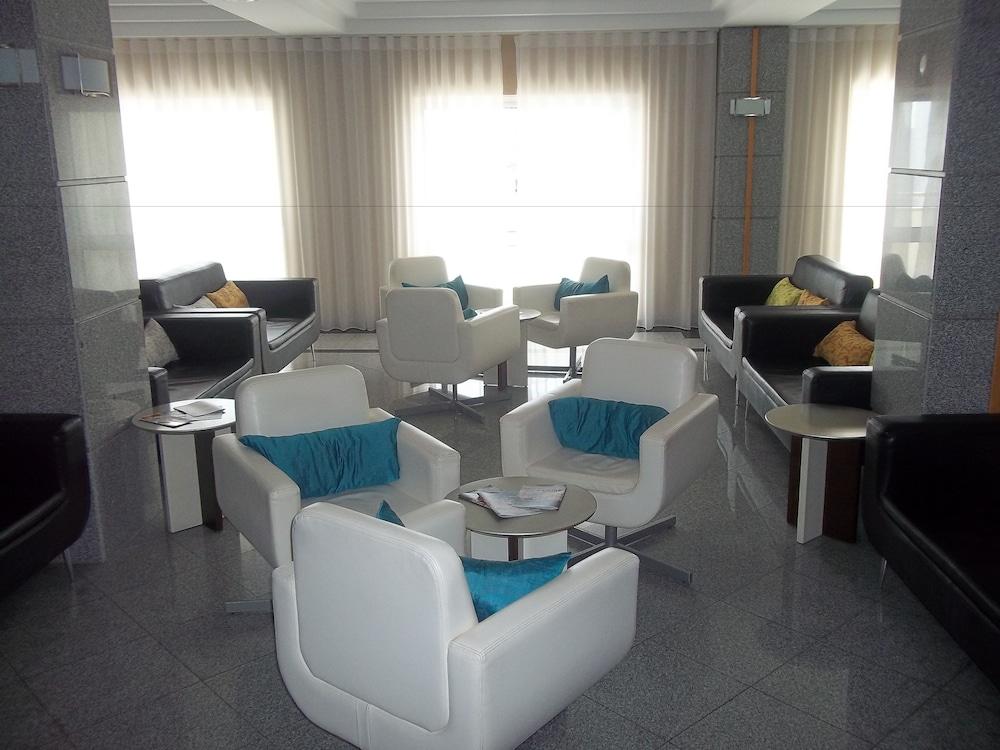 Paladim & Alagoamar Hotels - Lobby Sitting Area