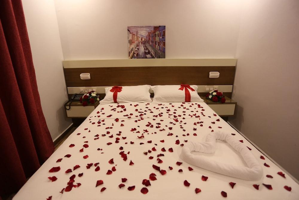 Hotel Makarim Tetouan - Room
