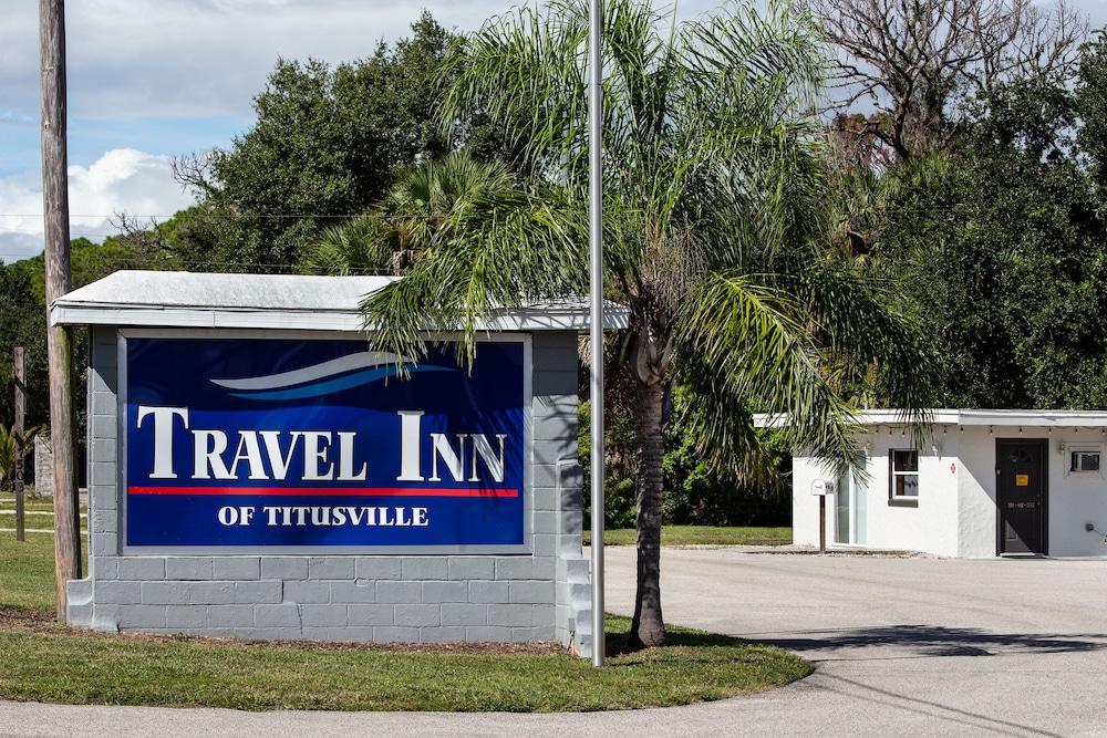 Travel Inn of Titusville - Property Grounds