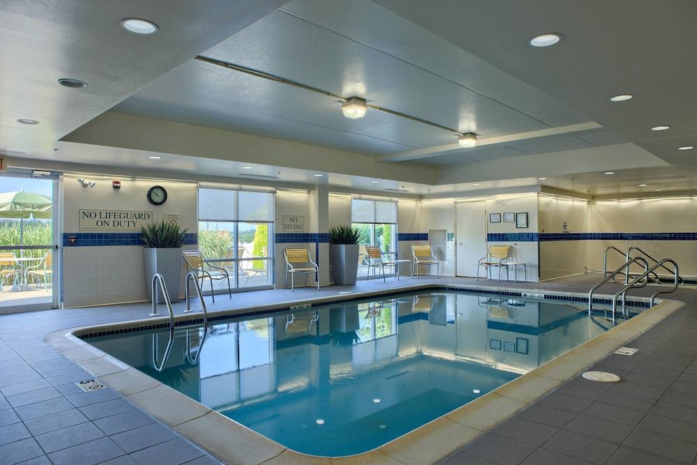 Fairfield Inn & Suites Harrisburg Hershey - Pool