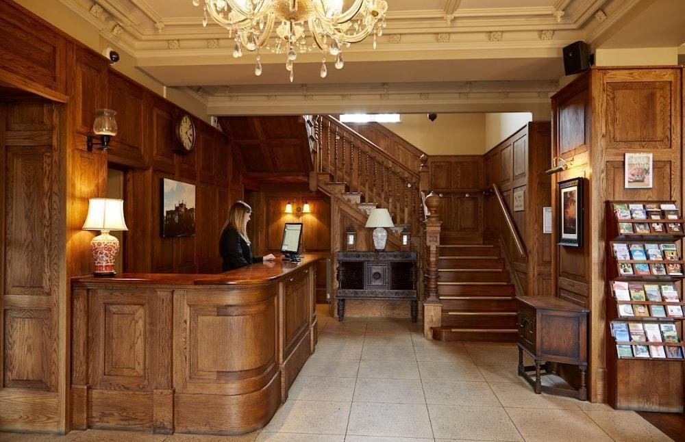 Ryde Castle Hotel by Greene King Inns - Lobby