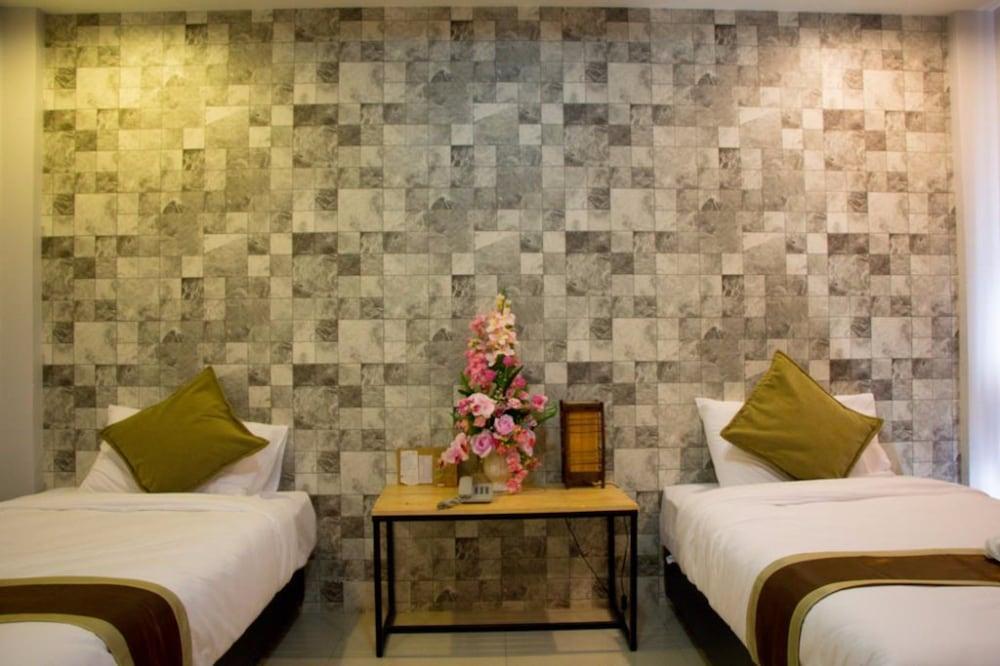 Royal Nine Resort Kanchanaburi - Room