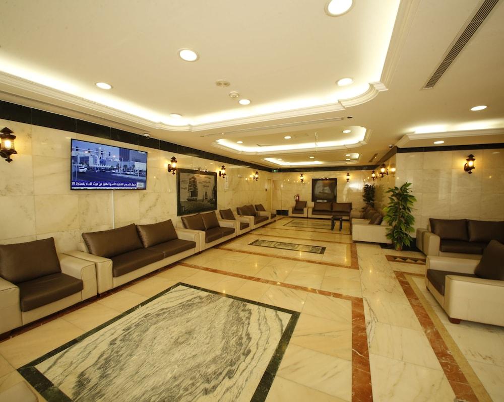 Guest time hotel - Lobby Sitting Area