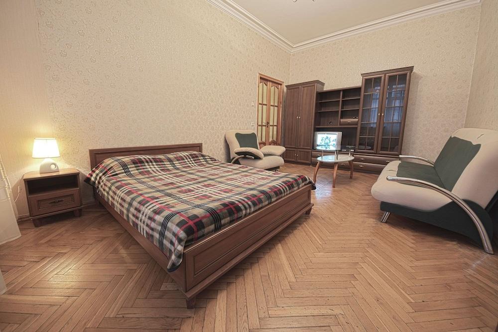 Olga Apartments on Maidan Nezalezhnosti - Room
