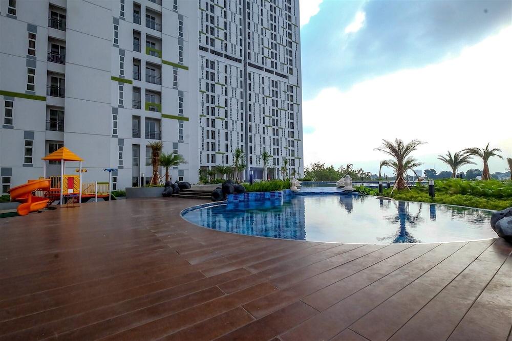 Modern and Compact @ 1BR Akasa Pure Living Apartment - Outdoor Pool