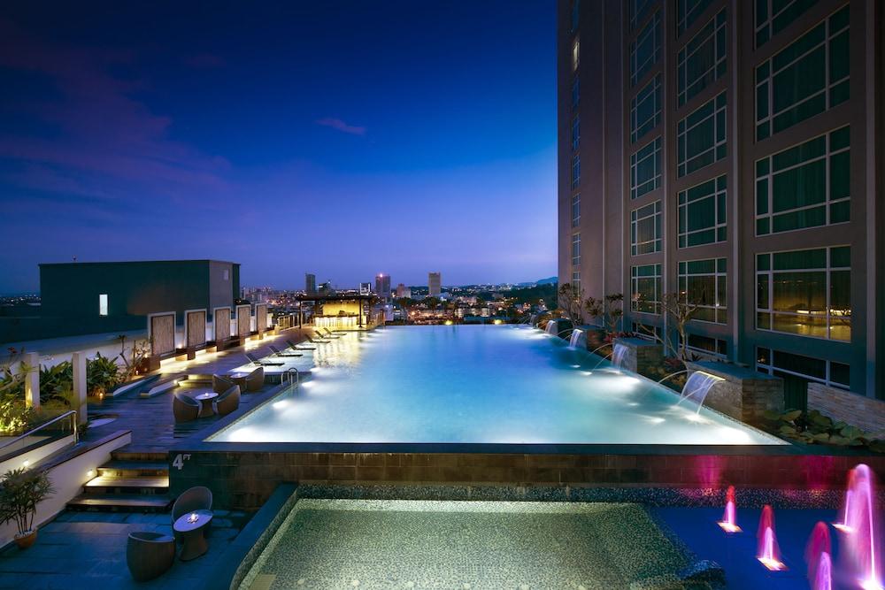 Hatten Hotel Melaka - Outdoor Pool