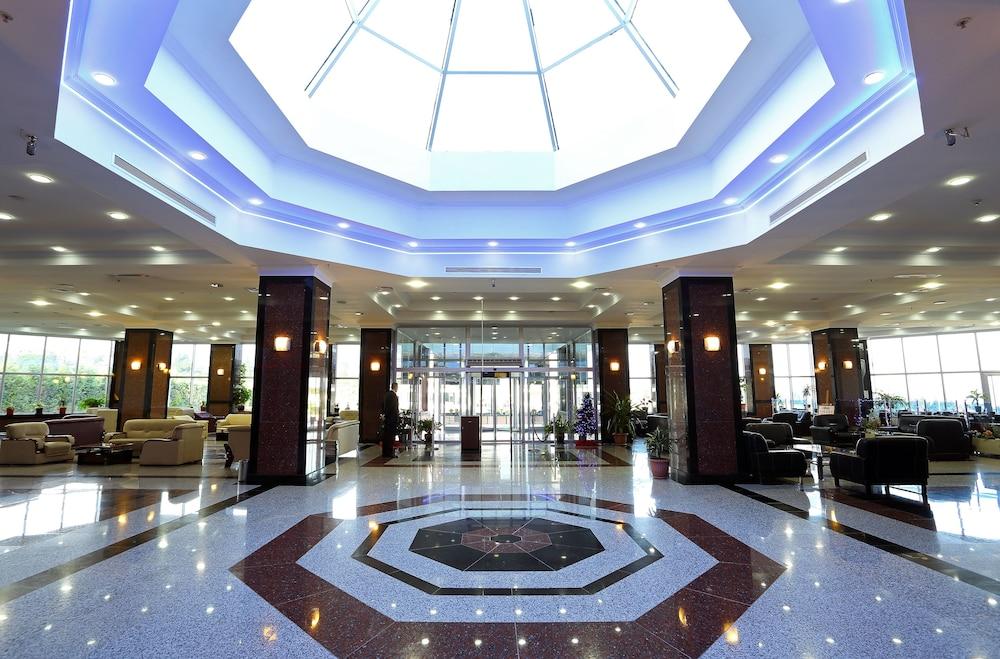 Eser Diamond Hotel & Convention Center - Lobby Sitting Area