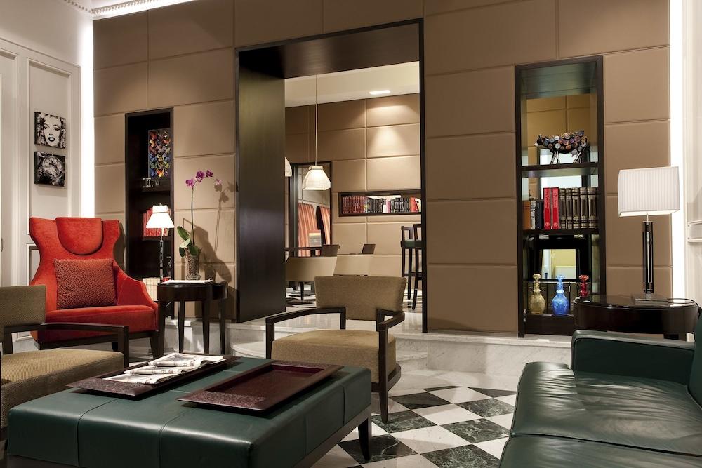 Mascagni Luxury Rooms & Suites - Lobby