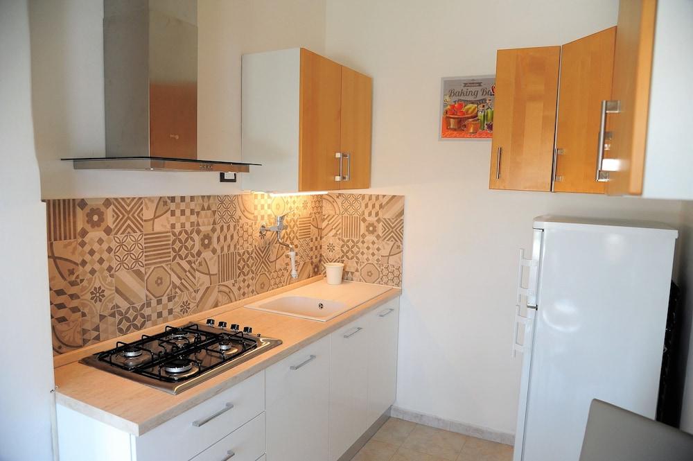 Colli Albani Terrace - Private Kitchen