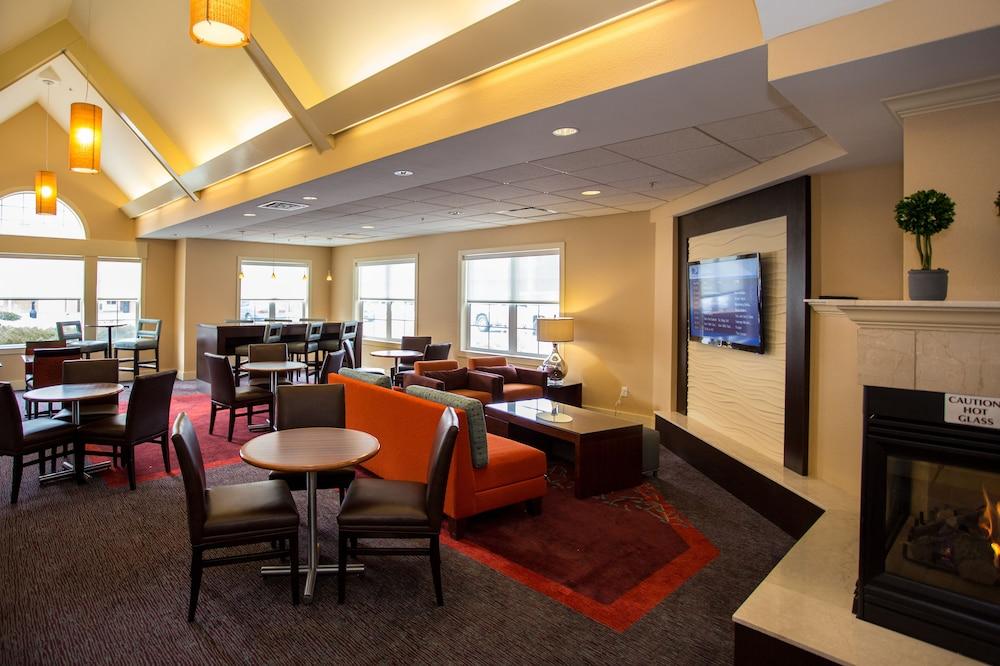 Residence Inn By Marriott Fort Collins - Lobby Lounge