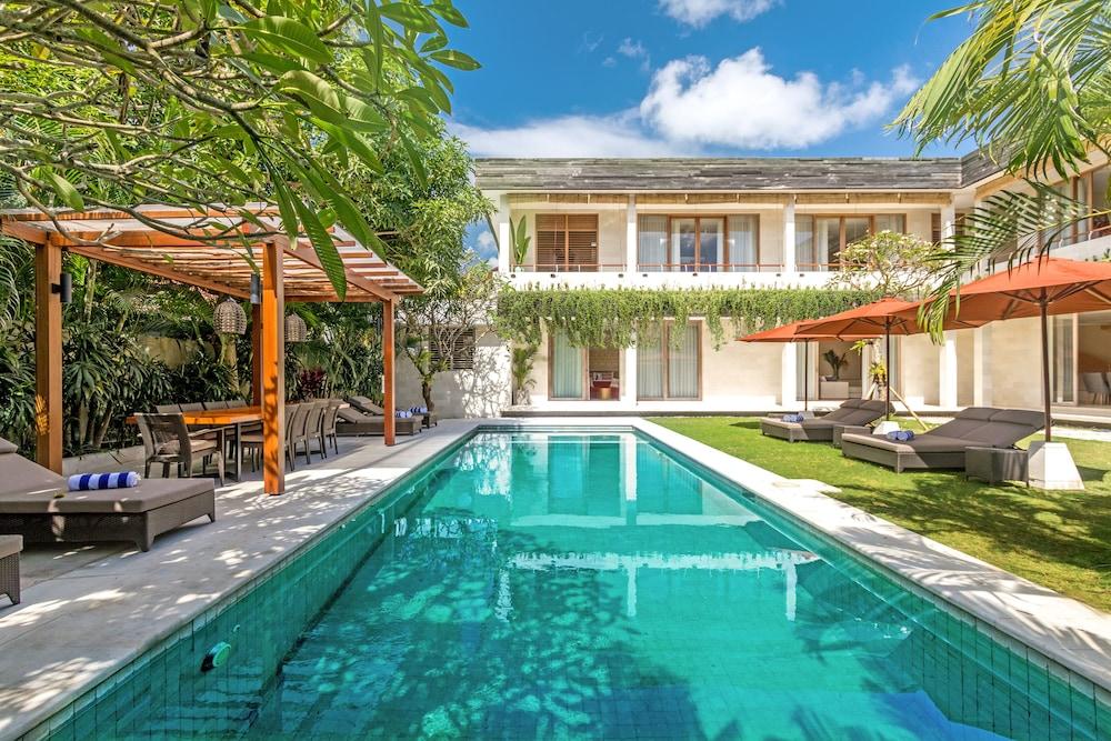 Villa Seriska Jimbaran Bali - Featured Image