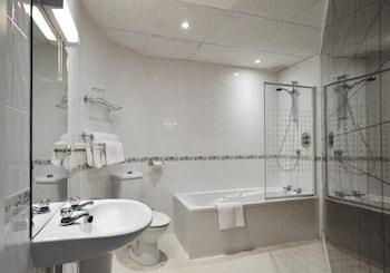 بوريلي كورت هوتل - Bathroom