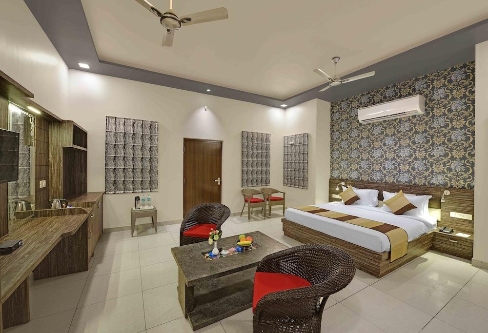 Kanj Avtar Resort - Room