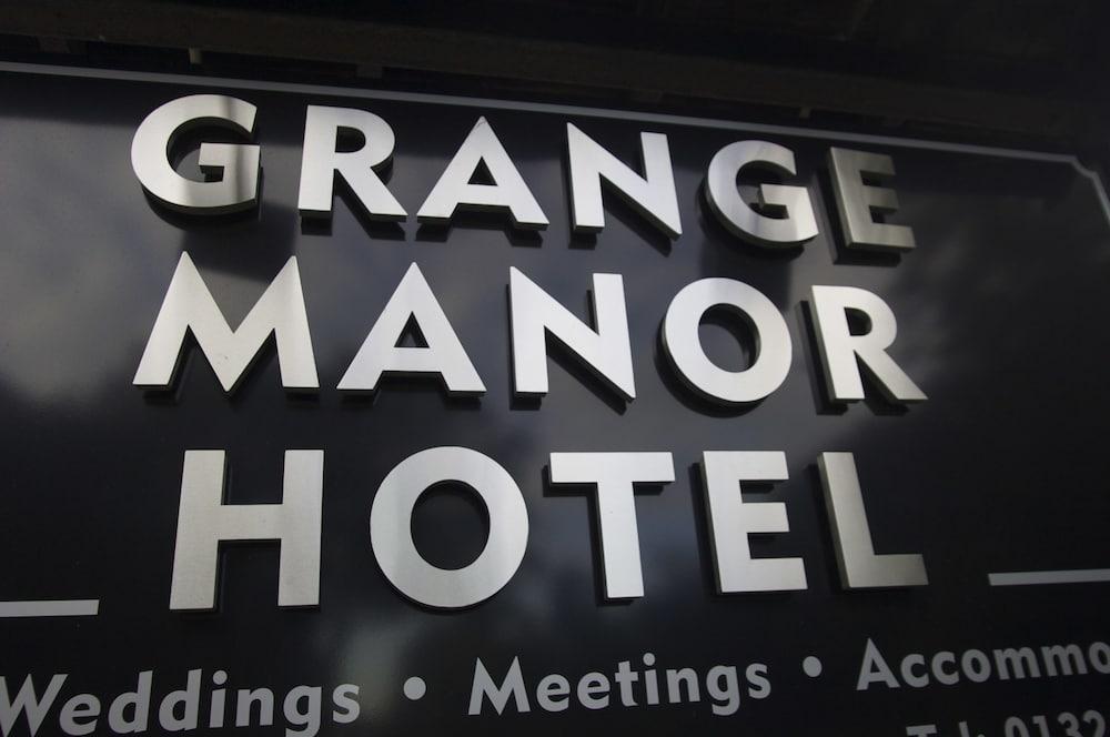 Grange Manor - Exterior detail