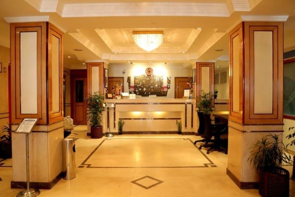 Hotel Nandan - Reception