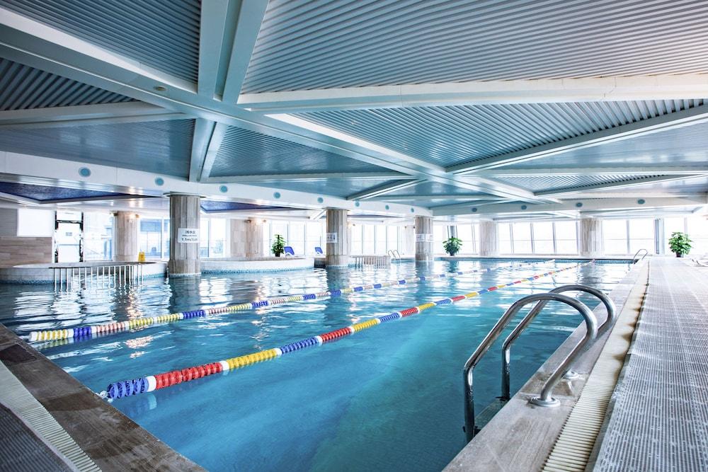 Tonino Lamborghini Hotel Kunshan City Center - Indoor Pool