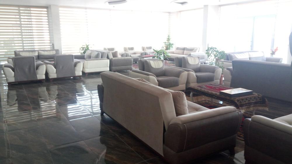 Mavi Otel Aksaray - Lobby Sitting Area
